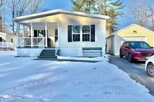 7 Clayton Dr, Saco, ME 04072 - Photo 2