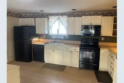 11 Cannard Street, Gardiner, ME 04345 - Photo 4