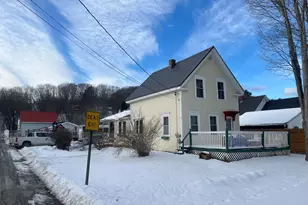 11 Cannard St, Gardiner, ME 04345 - Photo 2