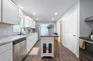 33 Vaughn St, Caribou, ME 04736 - Photo 8