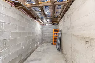 31 Loring Ave, Lewiston, ME 04240 - Photo 54