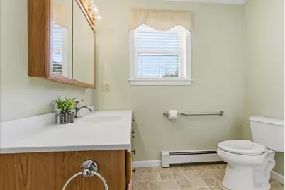 295 Central Avenue, Lewiston, ME 04240 - Photo 28