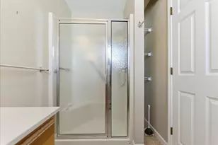 295 Central Ave, Lewiston, ME 04240 - Photo 36