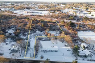 326 Limerock St, Rockland, ME 04841 - Photo 1