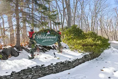 7 Wildwood Drive #7, Cape Elizabeth, ME 04107 - Photo 2