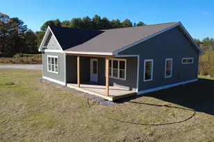 179 Weeks Rd, Gardiner, ME 04345 - Photo 4