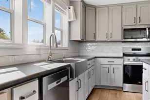 4 Baxter Blvd, Biddeford, ME 04005 - Photo 16