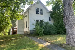 80 High St, Fairfield, ME 04937 - Photo 8