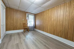 9 Dix Ave, Mexico, ME 04257 - Photo 6