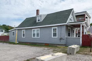 7 Holman Ave, Mexico, ME 04257 - Photo 2