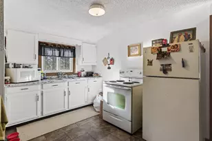 36 Edgemont Ave, Waterville, ME 04901 - Photo 10