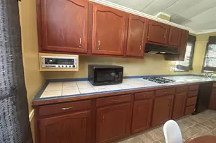 979 Essex St, Bangor, ME 04401 - Photo 24