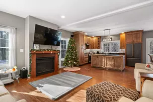 1090 Middle Rd, Waterboro, ME 04061 - Photo 6