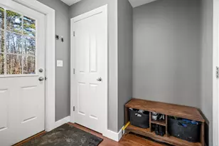 1090 Middle Rd, Waterboro, ME 04061 - Photo 16