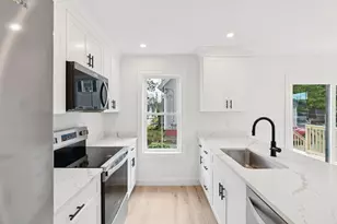 447 Main St, South Portland, ME 04106 - Photo 6