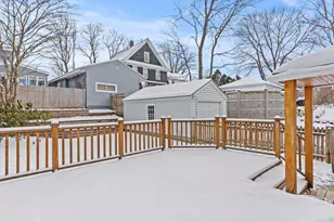 32 Wolcott St, Portland, ME 04102 - Photo 24