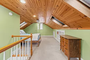 32 Wolcott St, Portland, ME 04102 - Photo 18