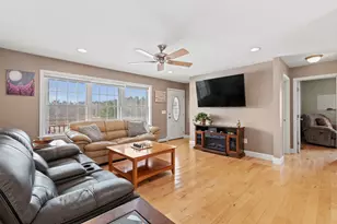 4 Monique Dr, Windham, ME 04062 - Photo 10