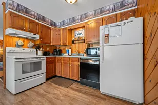 90 Manor Dr, Rangeley, ME 04970 - Photo 10