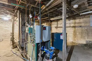 942 Lisbon St, Lewiston, ME 04240 - Photo 34