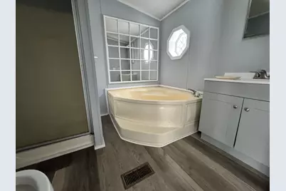 31 Squire Court, Winthrop, ME 04364 - Photo 10