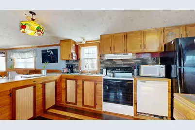 399 High Street, Rumford, ME 04276 - Photo 14