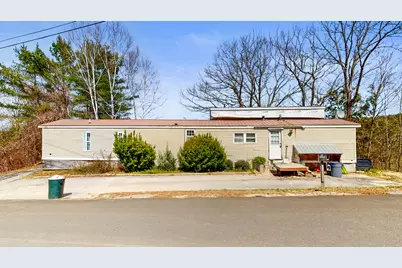 399 High Street, Rumford, ME 04276 - Photo 2