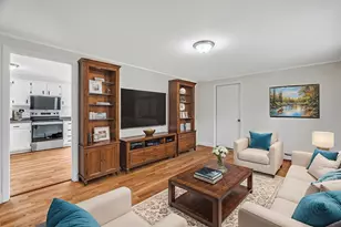 129 Summer St, Lisbon, ME 04252 - Photo 16