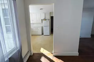 1087 Riverside St, Portland, ME 04103 - Photo 10