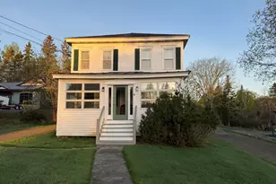 2388 Main St, Rangeley, ME 04970 - Photo 4