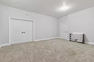 325 Fairway Dr, Auburn, ME 04210 - Photo 34