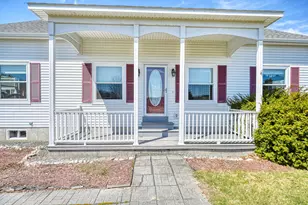 11 Sunrise Dr, Hallowell, ME 04347 - Photo 64