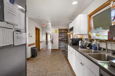 913 Essex Street, Bangor, ME 04401 - Photo 20