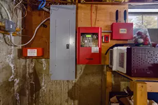 913 Essex St, Bangor, ME 04401 - Photo 72