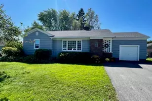 121 Harthorn Ave, Bangor, ME 04401 - Photo 2