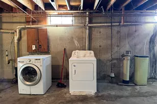 31 Edwards St, Lincoln, ME 04457 - Photo 20