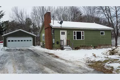 31 Edwards Street, Lincoln, ME 04457 - Photo 1