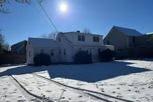 1360 Woodbury Ave, Portsmouth, NH 03801 - Photo 2