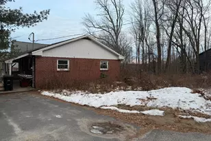 35 Hillside Ave, Falmouth, ME 04105 - Photo 2