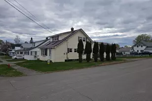 22 Pine St, East Millinocket, ME 04430 - Photo 24