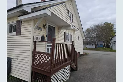 22 Pine Street, East Millinocket, ME 04430 - Photo 16