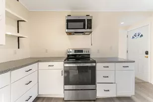 134 - 136 Sawyer St, South Portland, ME 04106 - Photo 20