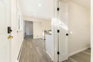 134 - 136 Sawyer St, South Portland, ME 04106 - Photo 22