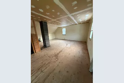 17 Walker Road, Mechanic Falls, ME 04256 - Photo 12