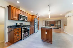 4 Iris Way, Brunswick, ME 04011 - Photo 6