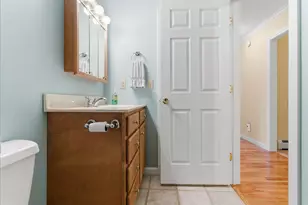 81 Crescent St, Skowhegan, ME 04976 - Photo 18