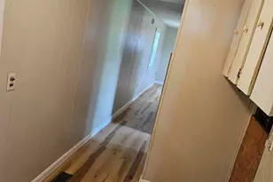 7 Pleasant St, Mexico, ME 04257 - Photo 10