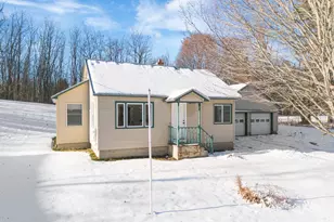 84 Bray Ave, Fairfield, ME 04937 - Photo 14