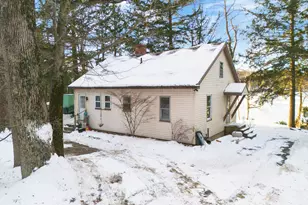 104 Memorial Dr, Winthrop, ME 04364 - Photo 26