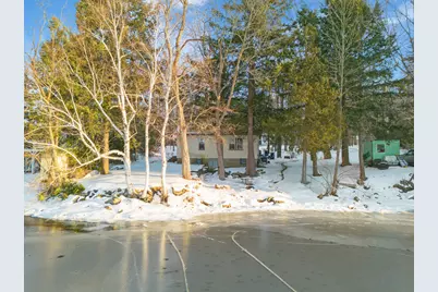 104 Memorial Drive, Winthrop, ME 04364 - Photo 8